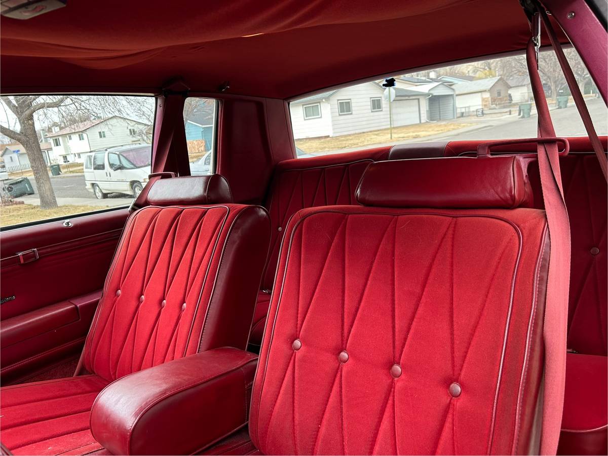 Oldsmobile-Cutlass-supreme-1978-red-7