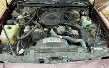 Oldsmobile-Cutlass-supreme-1978-red-8