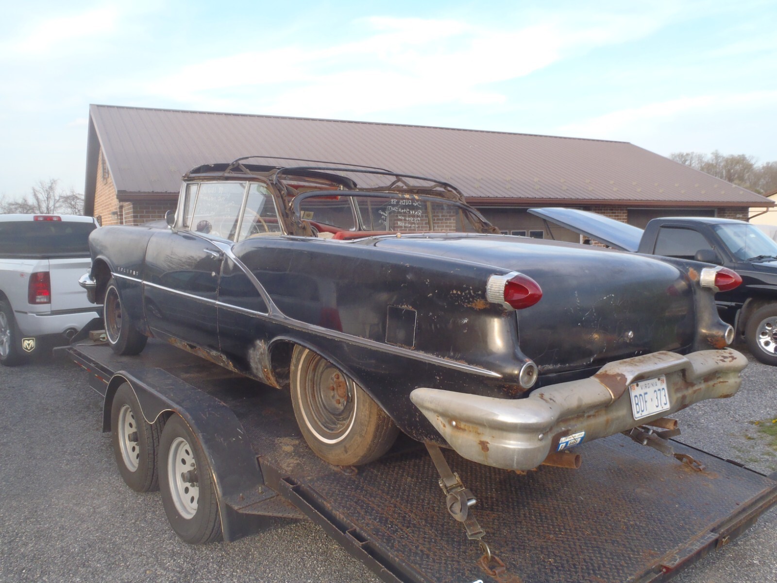 Oldsmobile-Eighty-Eight-1956-Convertible-2
