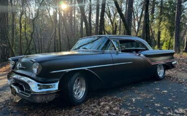 Oldsmobile-Eighty-Eight-1957-Coupe-1