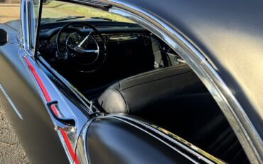 Oldsmobile-Eighty-Eight-1957-Coupe-13
