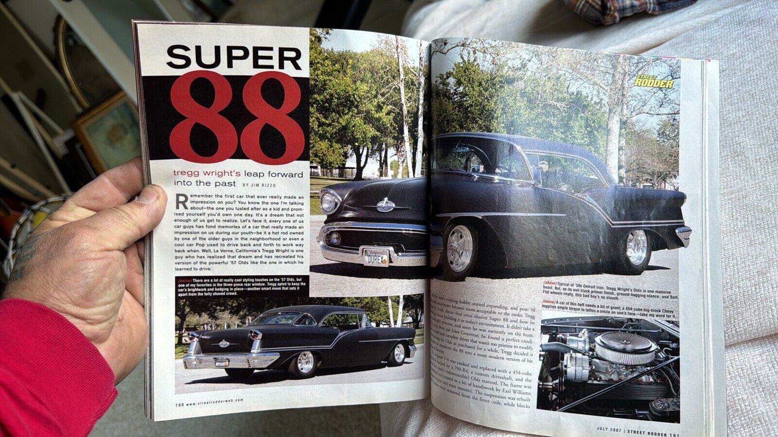 Oldsmobile-Eighty-Eight-1957-Coupe-2