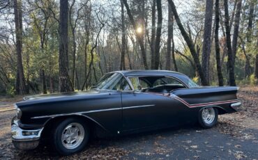 Oldsmobile-Eighty-Eight-1957-Coupe-21