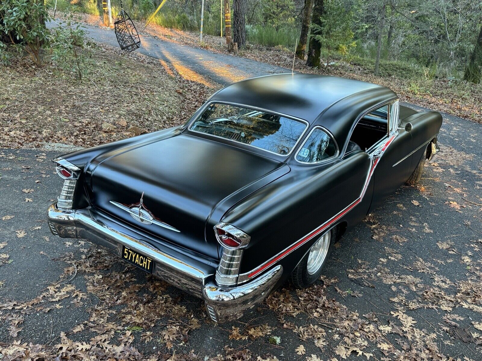 Oldsmobile-Eighty-Eight-1957-Coupe-26