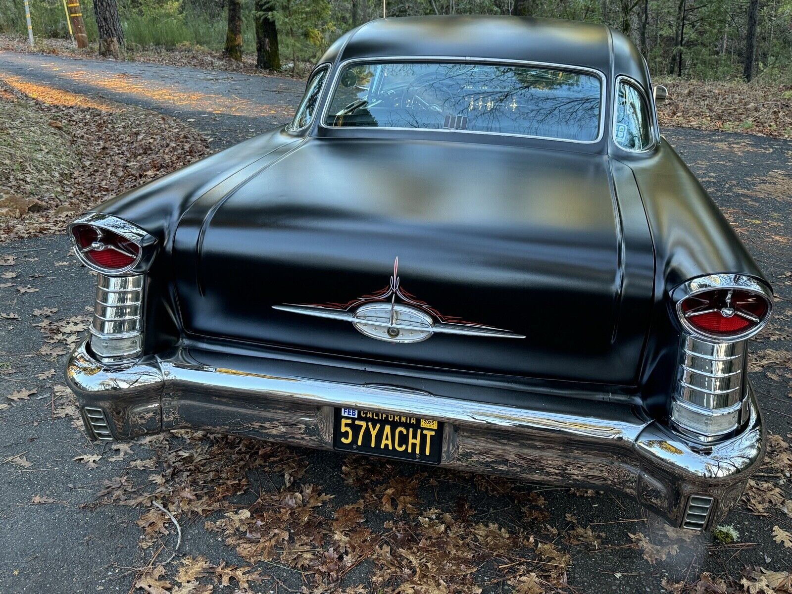 Oldsmobile-Eighty-Eight-1957-Coupe-27