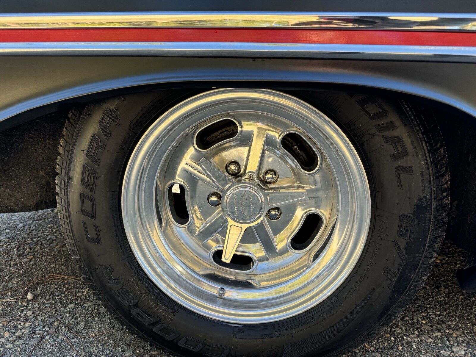 Oldsmobile-Eighty-Eight-1957-Coupe-36