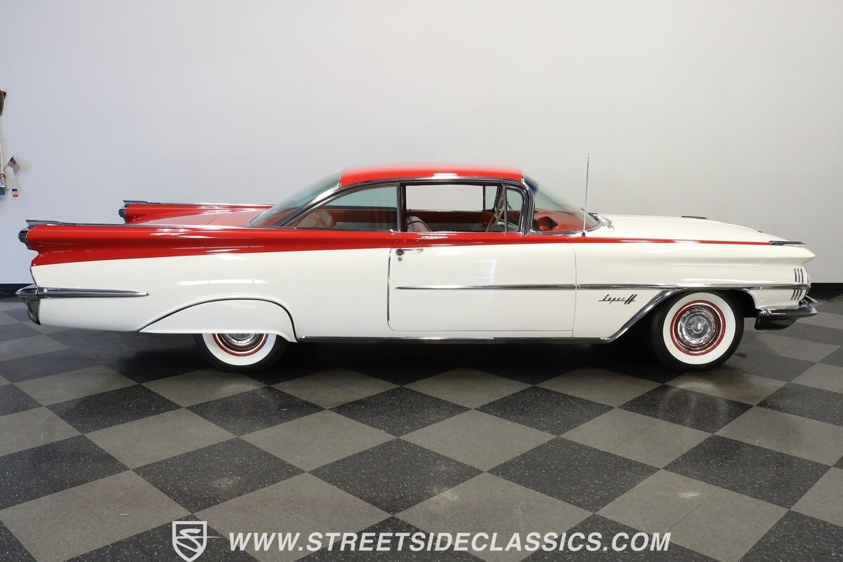Oldsmobile-Eighty-Eight-1959-Coupe-12