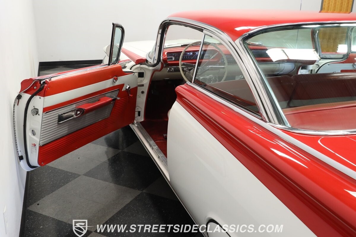 Oldsmobile-Eighty-Eight-1959-Coupe-32