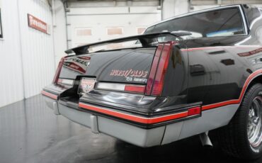Oldsmobile-Hurst-15th-Anniversary-1983-13
