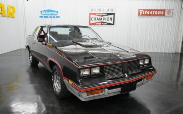 Oldsmobile-Hurst-15th-Anniversary-1983-21
