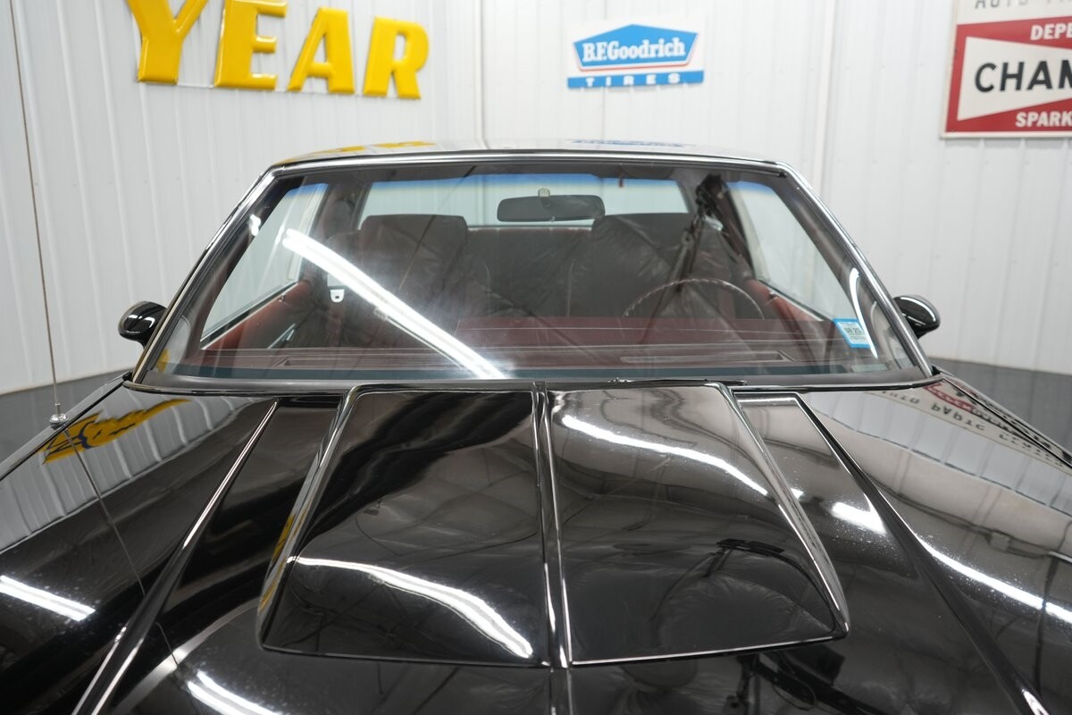 Oldsmobile-Hurst-15th-Anniversary-1983-27