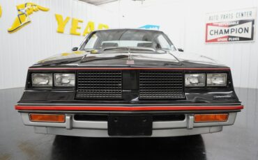 Oldsmobile-Hurst-15th-Anniversary-1983-29