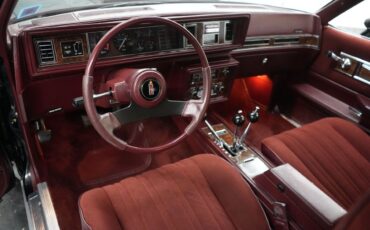 Oldsmobile-Hurst-15th-Anniversary-1983-38