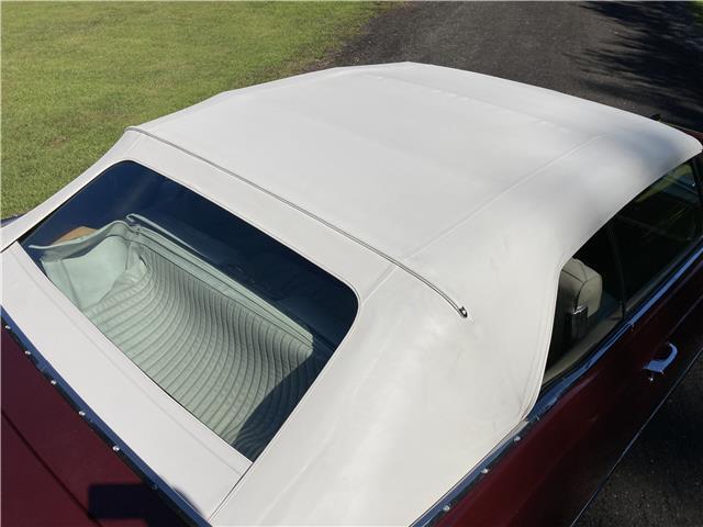 Oldsmobile-Ninety-Eight-1965-CONVERTIBLE-11