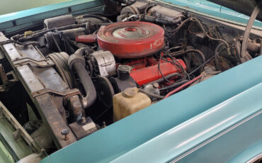 Oldsmobile-Ninety-Eight-1965-Sedan-15