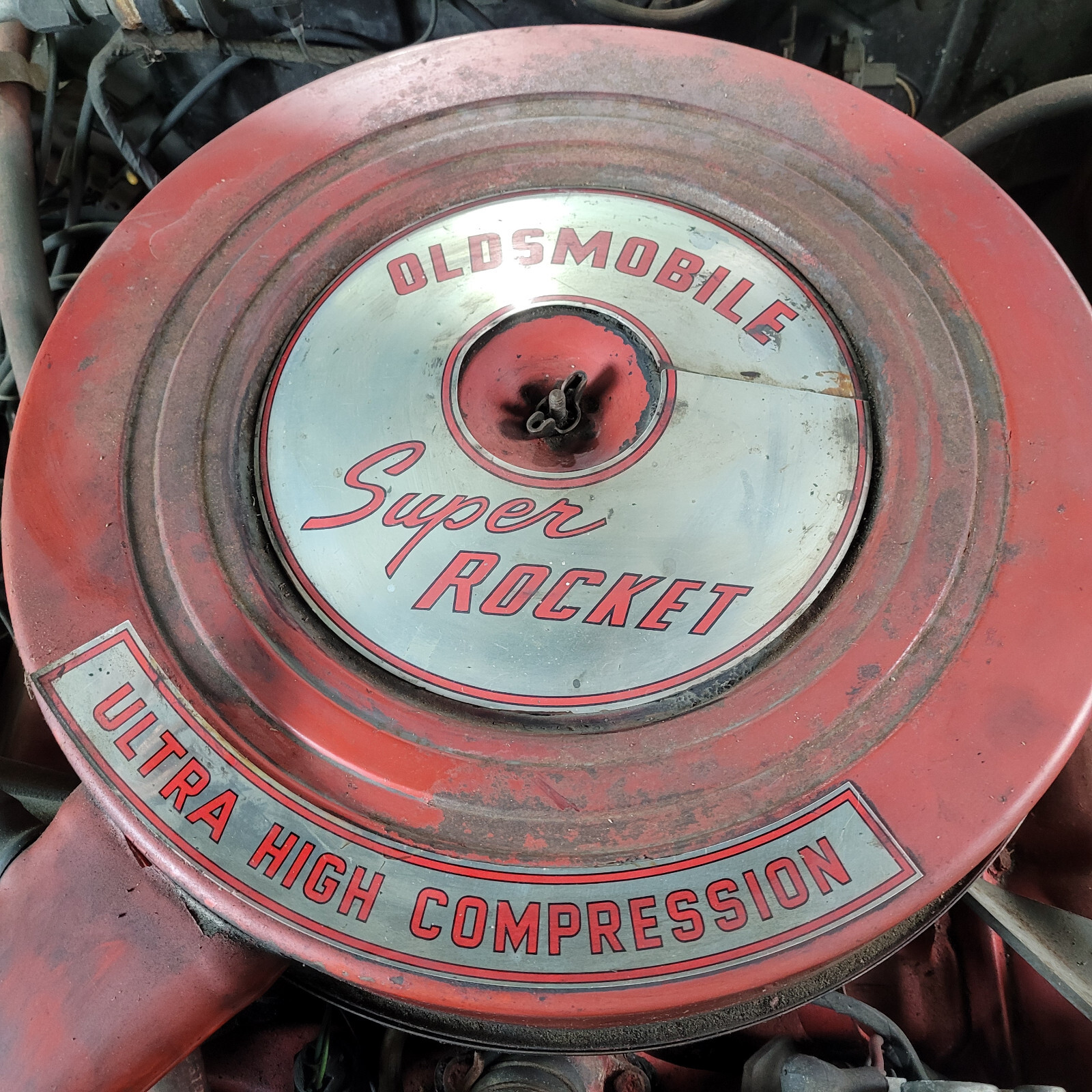 Oldsmobile-Ninety-Eight-1965-Sedan-16