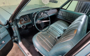 Oldsmobile-Ninety-Eight-1965-Sedan-17