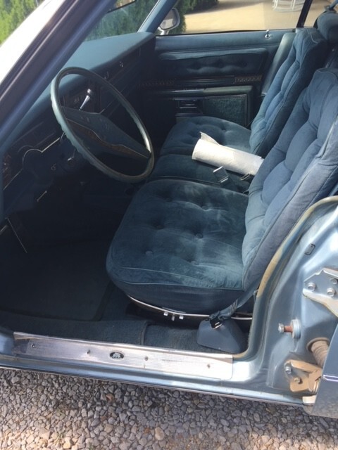 Oldsmobile-Ninety-Eight-1976-Sedan-10