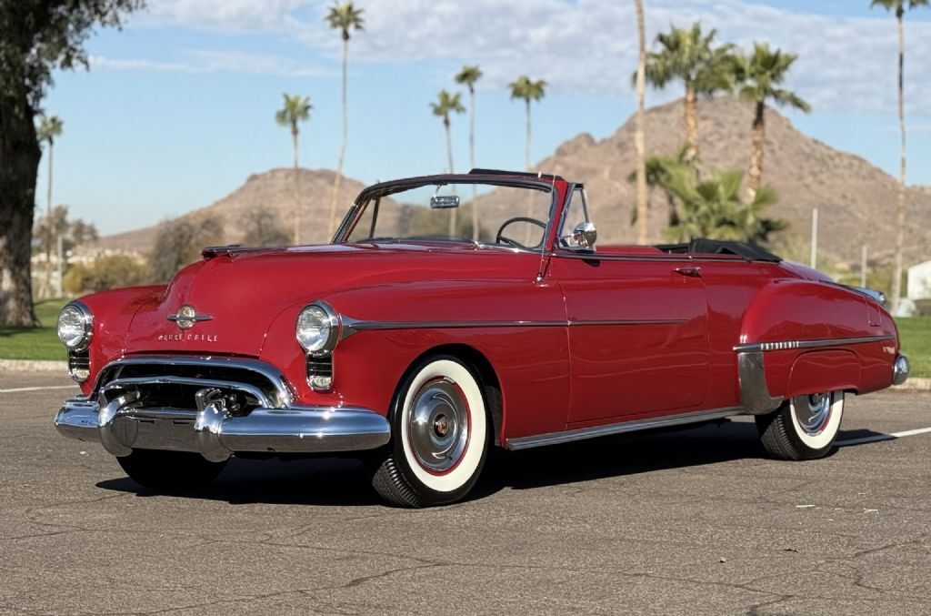 Oldsmobile-Rocket-88-Futuramic-Convertible-1950-Convertible-Coupe-1