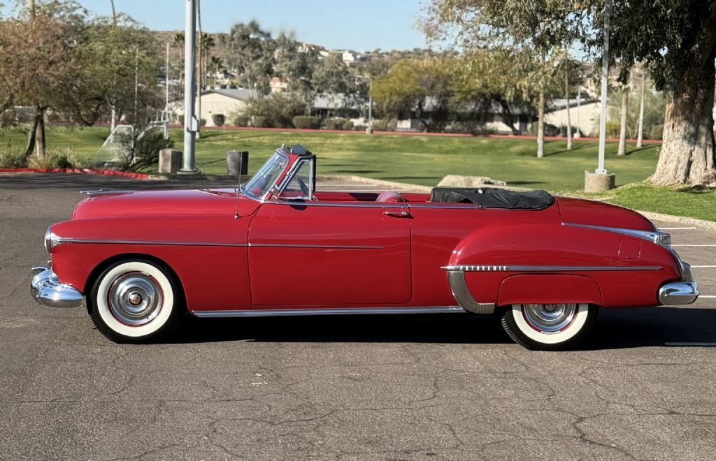 Oldsmobile-Rocket-88-Futuramic-Convertible-1950-Convertible-Coupe-3