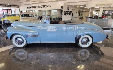 Oldsmobile-SERIES-90-1940-1