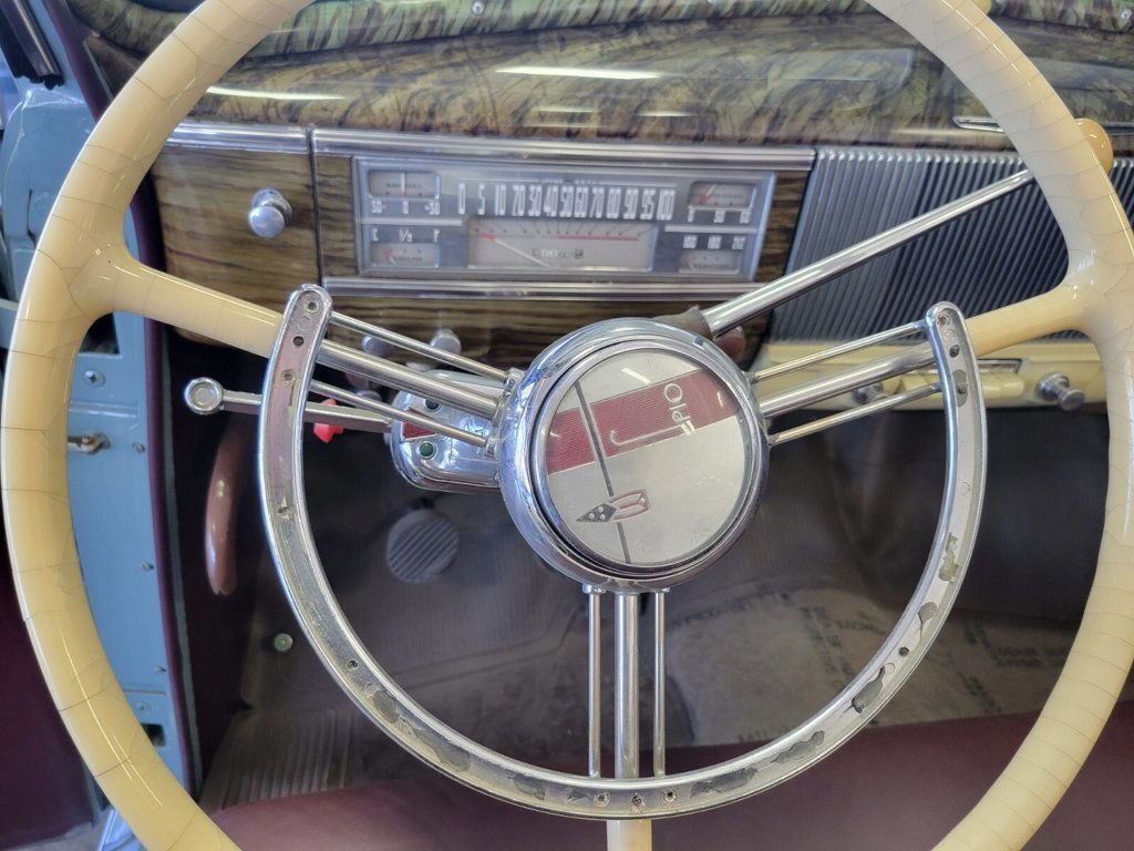 Oldsmobile-SERIES-90-1940-16