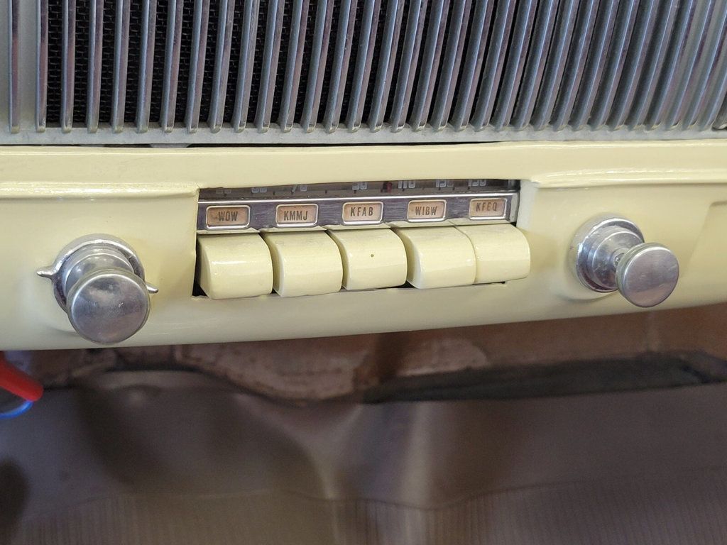 Oldsmobile-SERIES-90-1940-18
