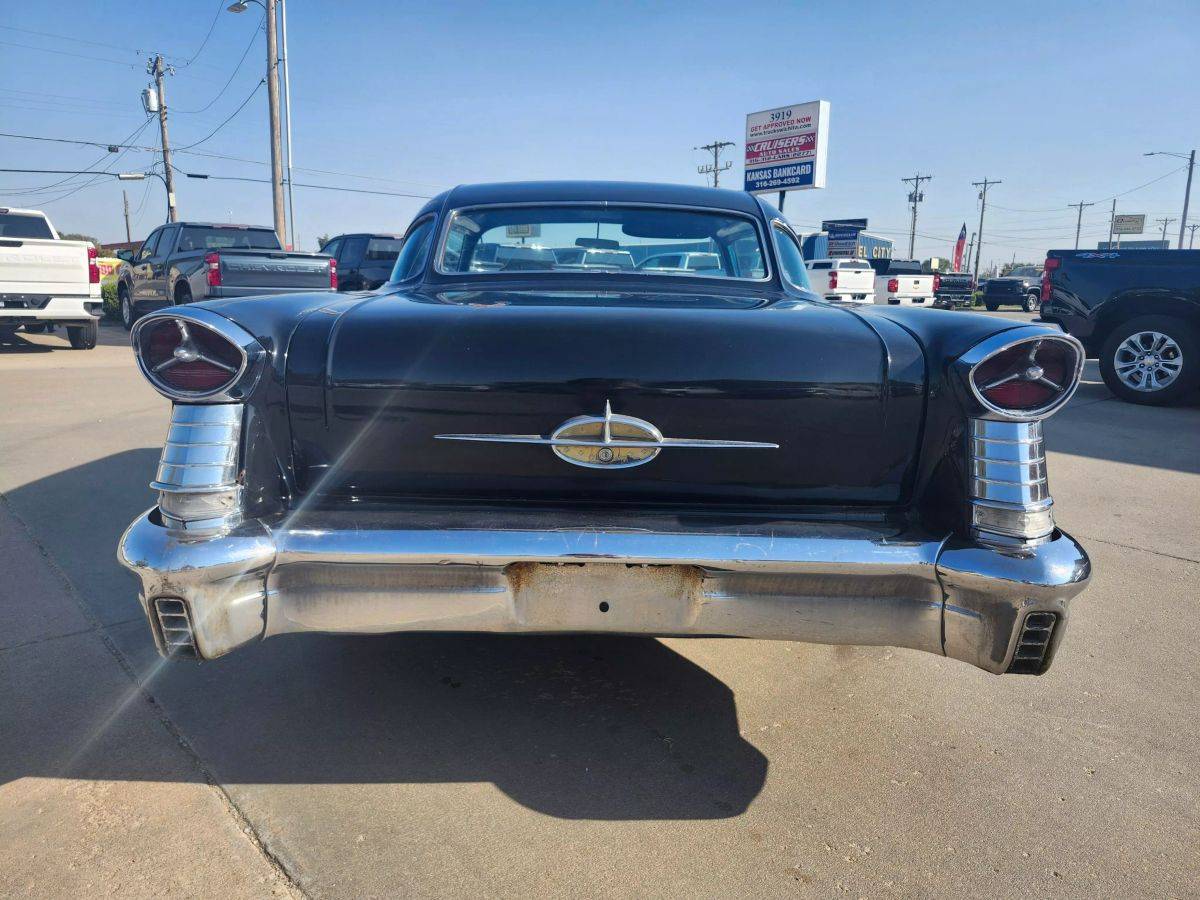 Oldsmobile-Super-88-1957-black-6