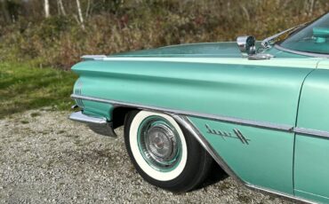 Oldsmobile-Super-88-1959-Coupe-2