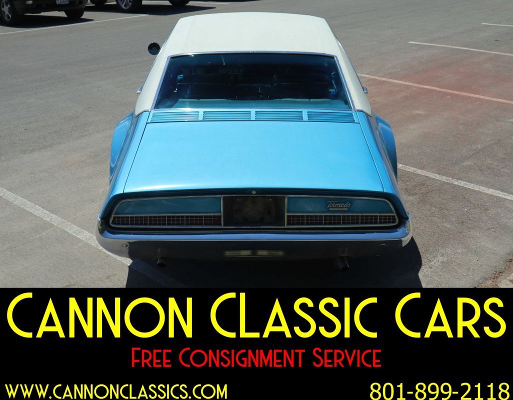 Oldsmobile-Toronado-1967-14