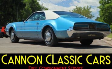 Oldsmobile-Toronado-1967-15