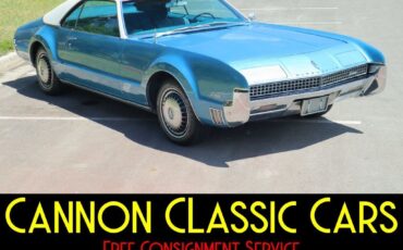Oldsmobile-Toronado-1967-8