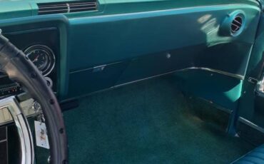 Oldsmobile-Toronado-deluxe-survivor-1966-blue-12