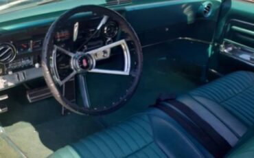 Oldsmobile-Toronado-deluxe-survivor-1966-blue-7