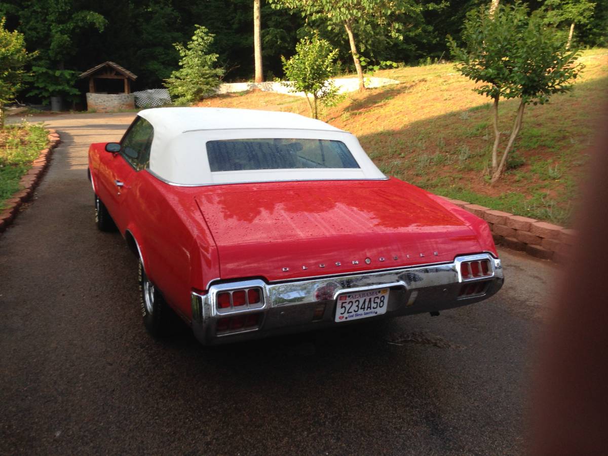Oldsmobile-cutlass-superme-convertible-1972-red-1