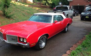 Oldsmobile-cutlass-superme-convertible-1972-red-2