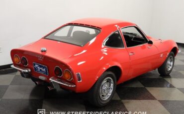 Opel-GT-1969-Coupe-10