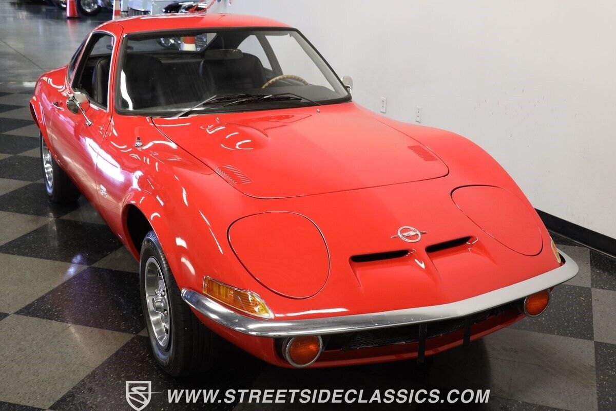 Opel-GT-1969-Coupe-14