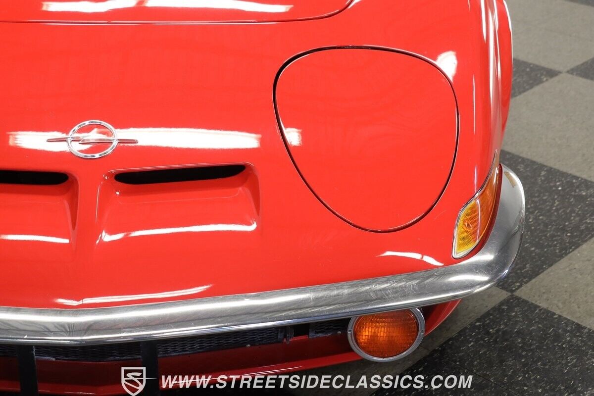 Opel-GT-1969-Coupe-19