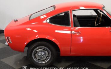 Opel-GT-1969-Coupe-27