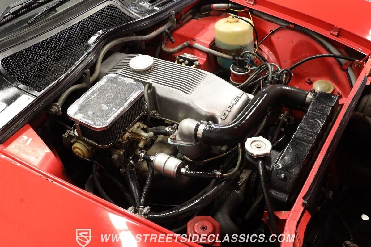 Opel-GT-1969-Coupe-31
