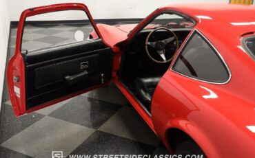 Opel-GT-1969-Coupe-33