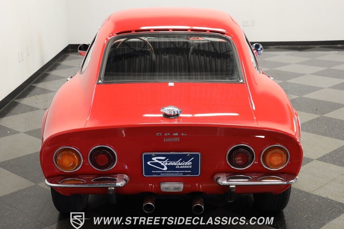 Opel-GT-1969-Coupe-8