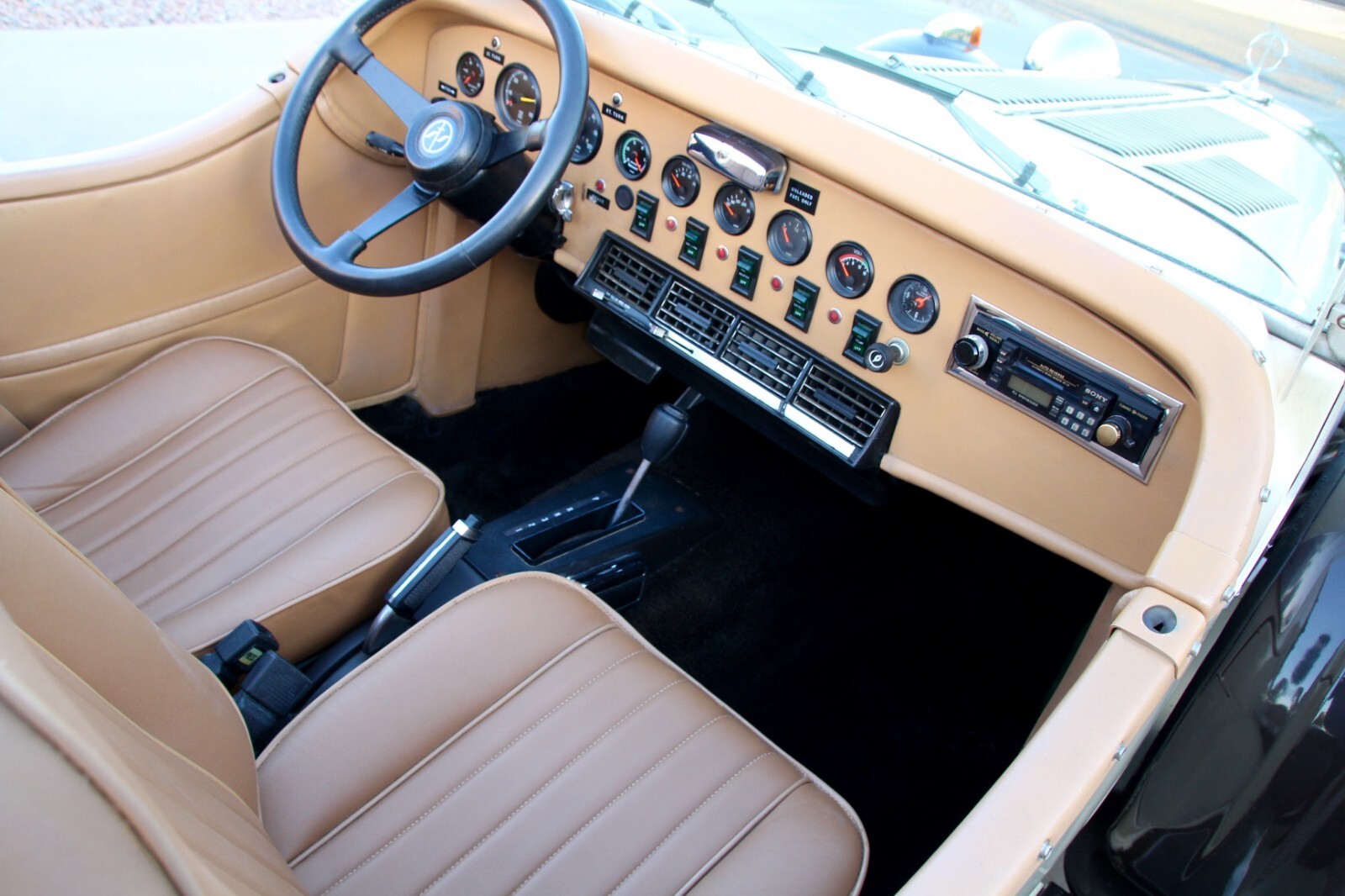 Other-Makes-Excalibur-Phaeton-S-III-1977-Convertible-21