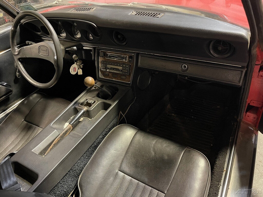 Other-Makes-Healey-1973-Convertible-12