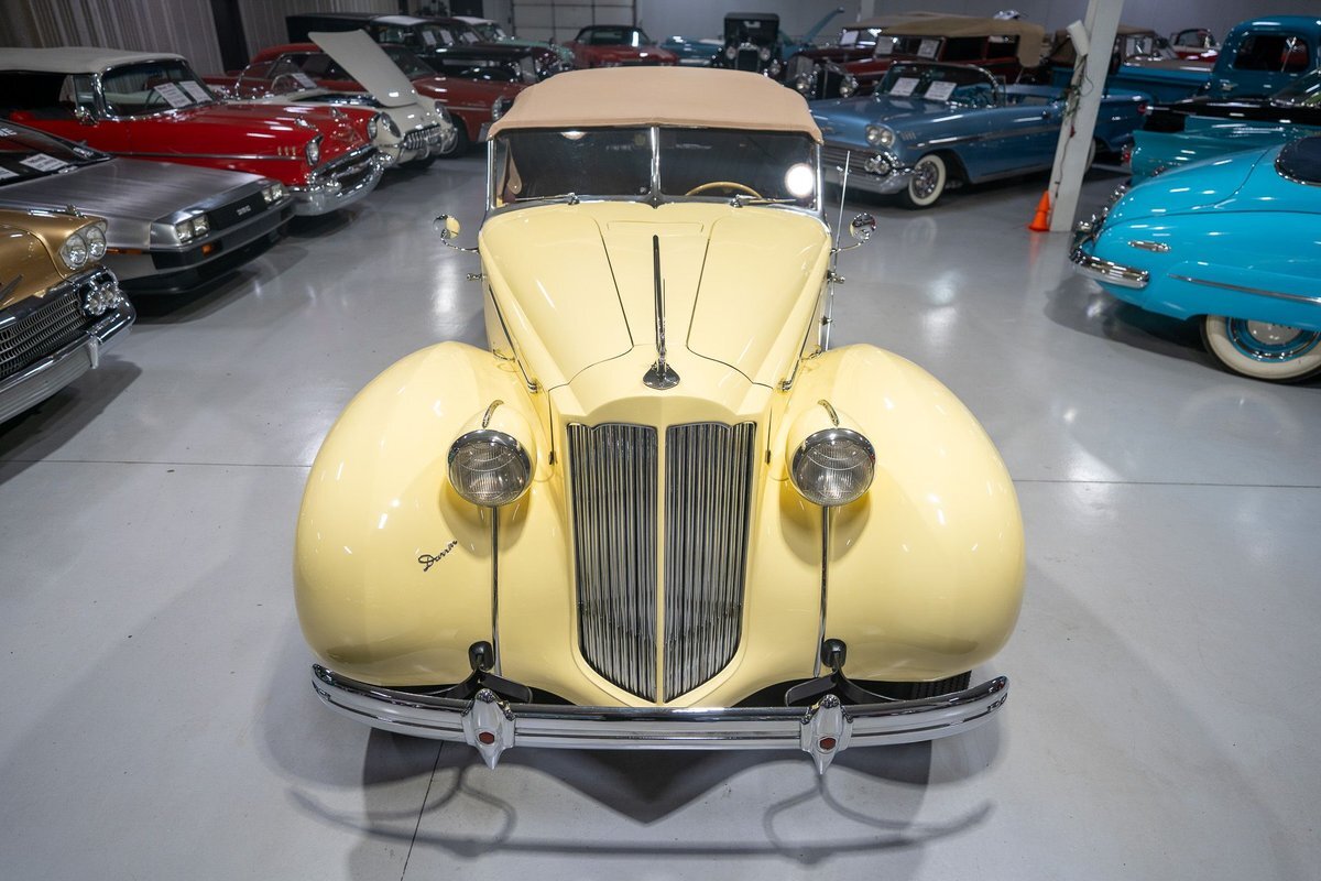 Packard-1939-Convertible-13