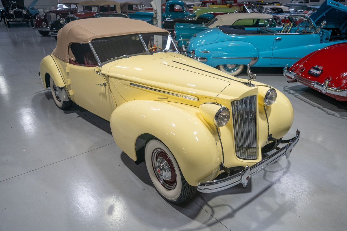 Packard-1939-Convertible-14