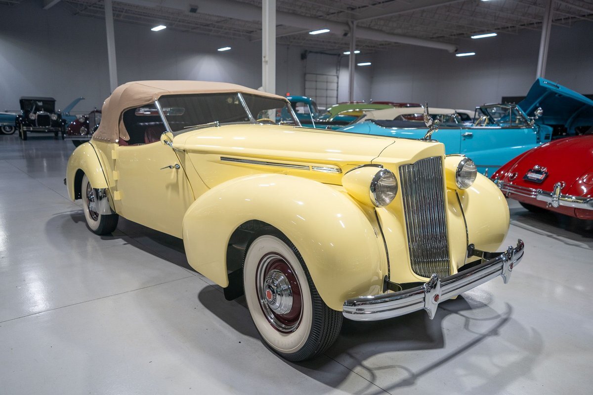 Packard-1939-Convertible-30