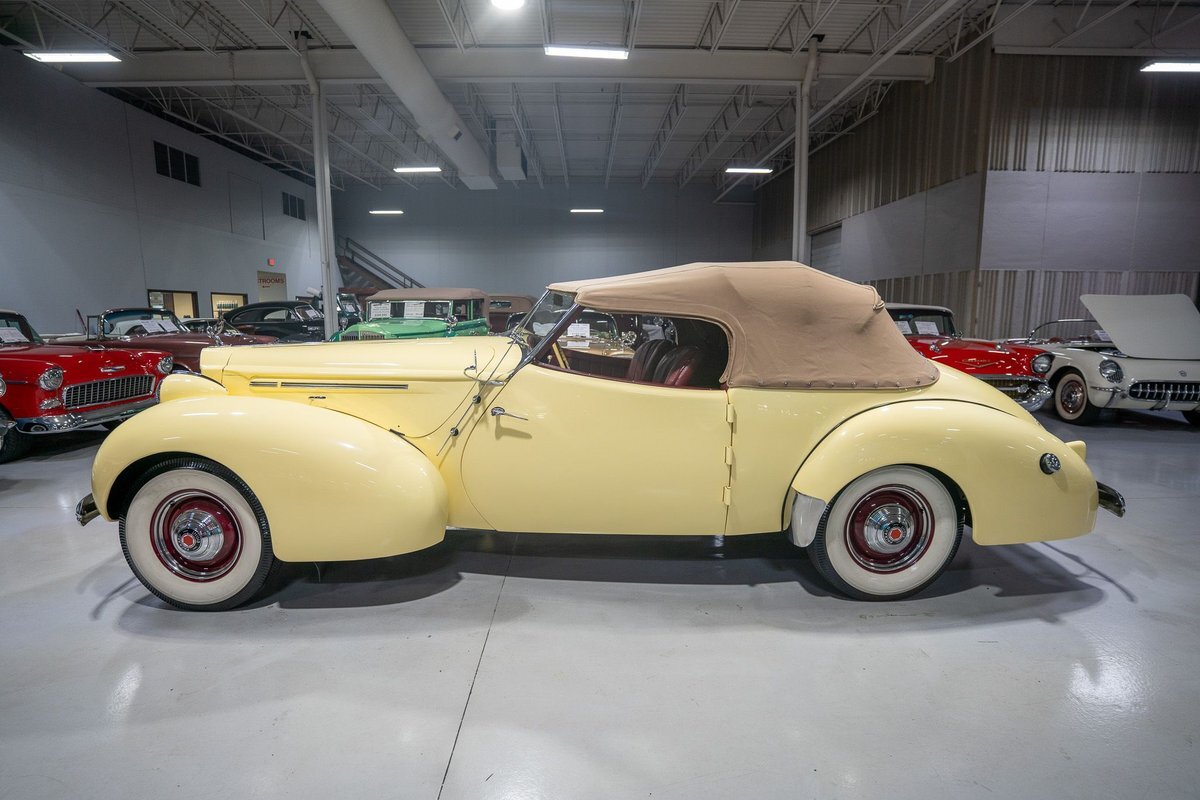 Packard-1939-Convertible-35