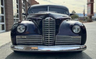 Packard-Clipper-custom-street-ro-1947-purple-8